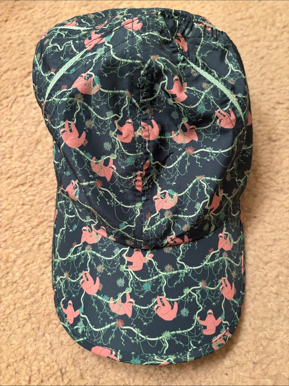 Unisex Sprints hat, sloth print